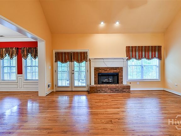3rd image of 104 Sedgefield Drive