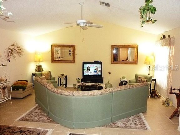 3rd image of 8119 N Ibiza Ct