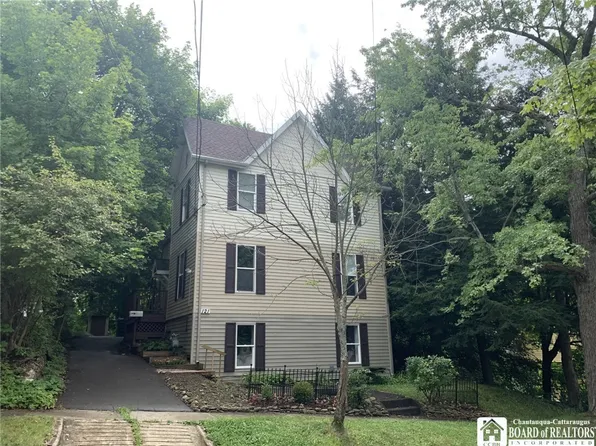 121 Williams St, Jamestown, NY 14701