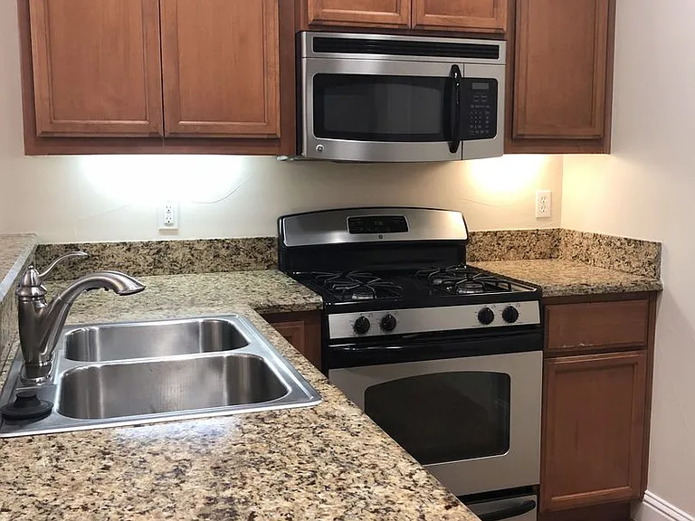 Ridgestone Villas - 870 Mission Sierra — Photo 104