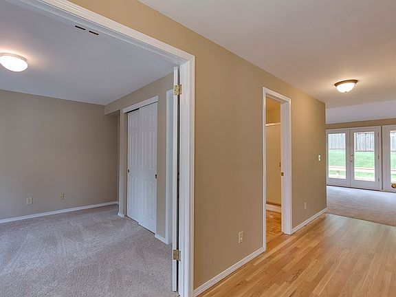 5th image of 10258 NE Sunrose Ln