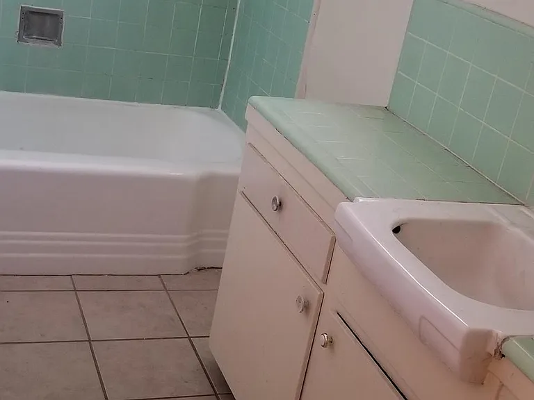 5763 Laurel Canyon Blvd — Photo 8