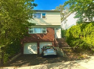 79 Berkeley Ter, Irvington, NJ 07111