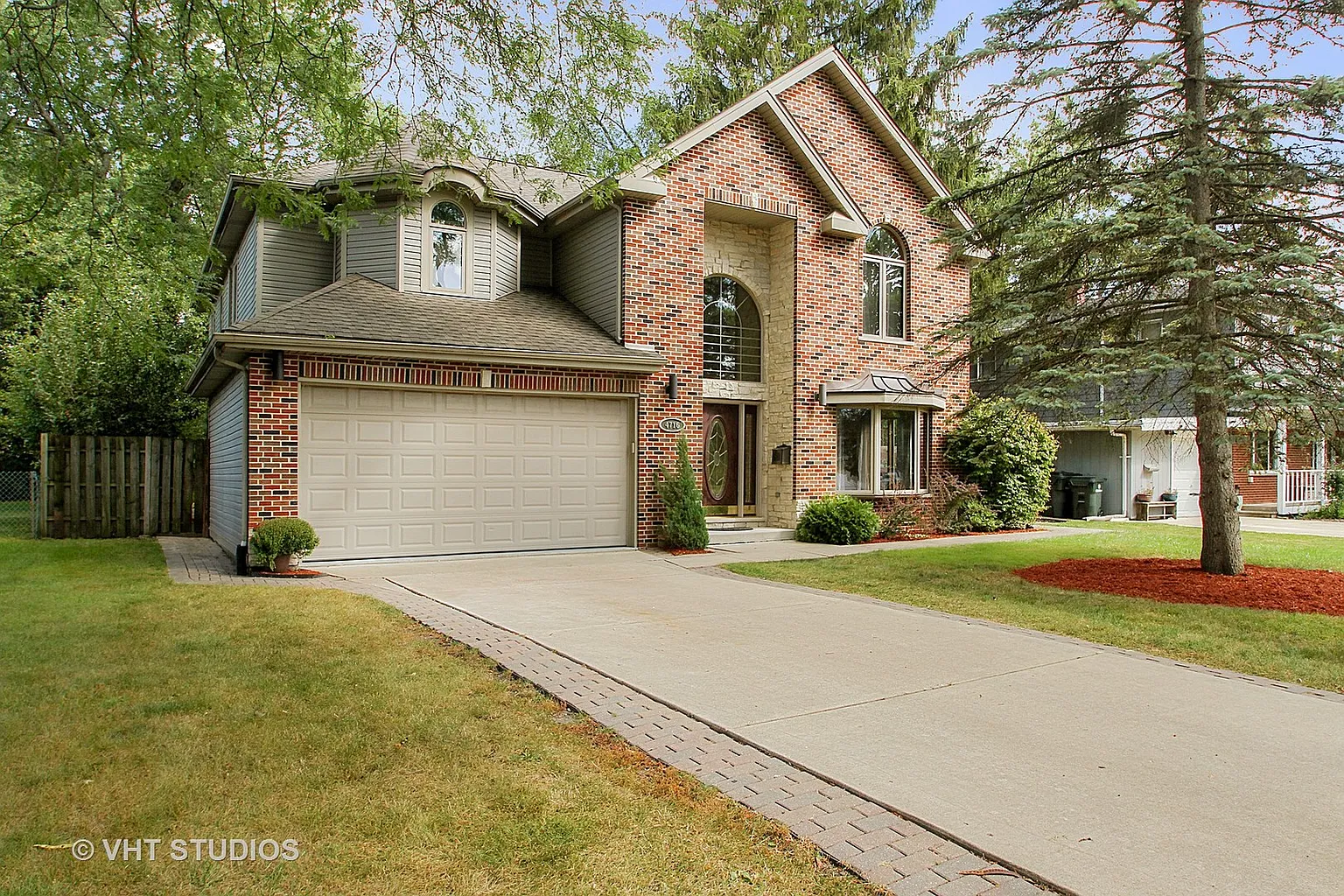 4716 Lilac Ave photo 1