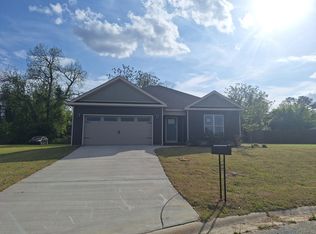91 Cole Dr, Hawkinsville, GA 31036