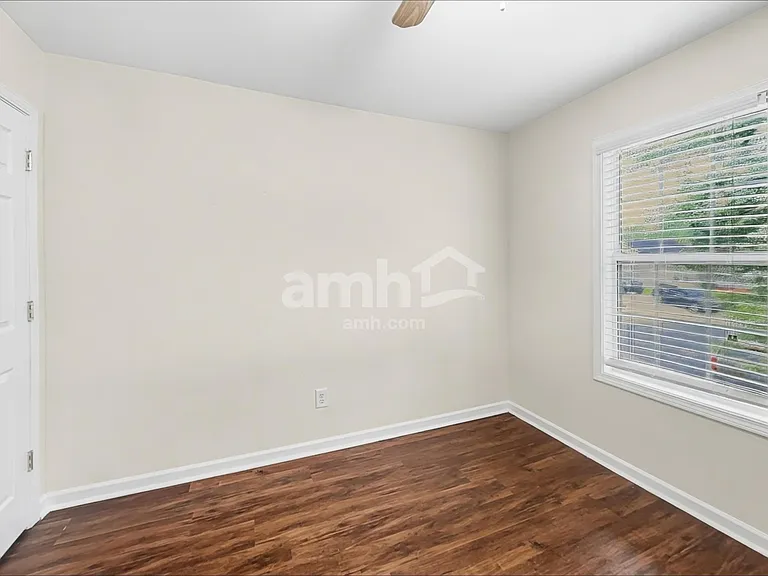5899 Culloden Ct — Photo 12