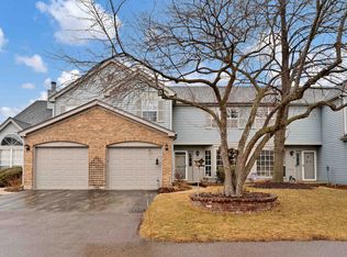 234 Wellington Cir, Gurnee, IL 60031