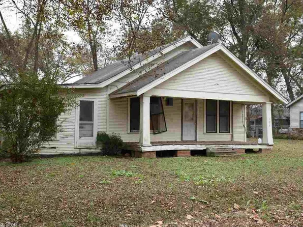 106 E Georgia St, Beebe, AR 72012