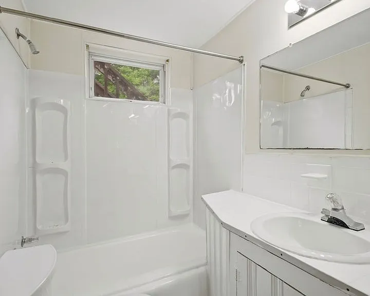 8204 Atlantic Ave #A — Photo 14