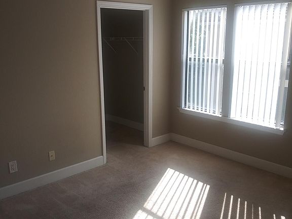 3rd image of 4028 Crockers Lake Blvd APT 728