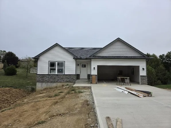 467 Eagle Creek Dr, Dry Ridge, KY 41035