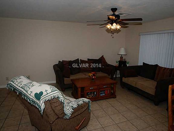 4th image of 4028 Hazelridge Dr