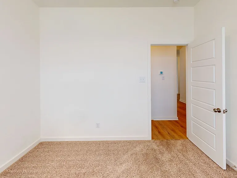10027 Cauthon Cv — Photo 17