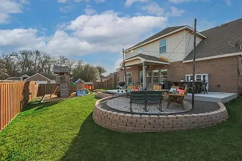 317 Sheridan Rd — Photo 29
