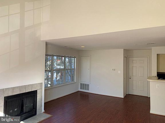 4th image of 18529 Boysenberry Dr APT 304-192