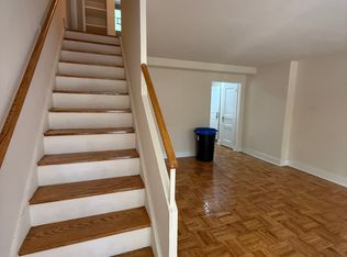 67-21H 193rd Ln #D, Fresh Meadows, NY 11365