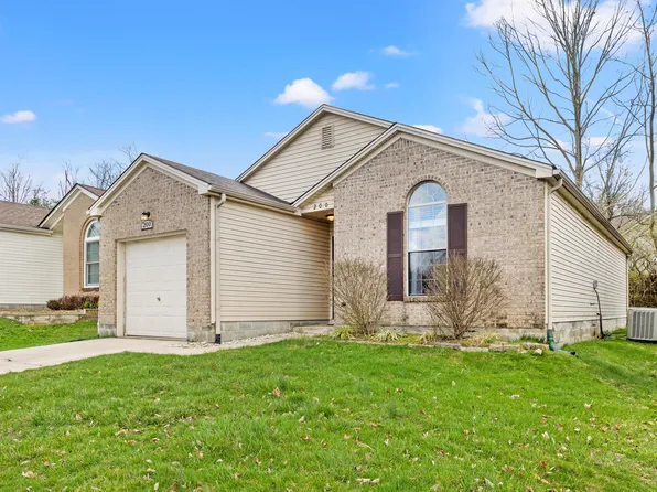 200 Ellemoor Ln, Lexington, KY 40515
