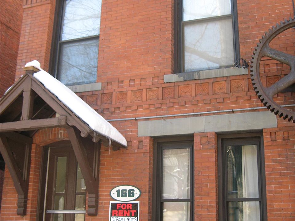 166 Park St