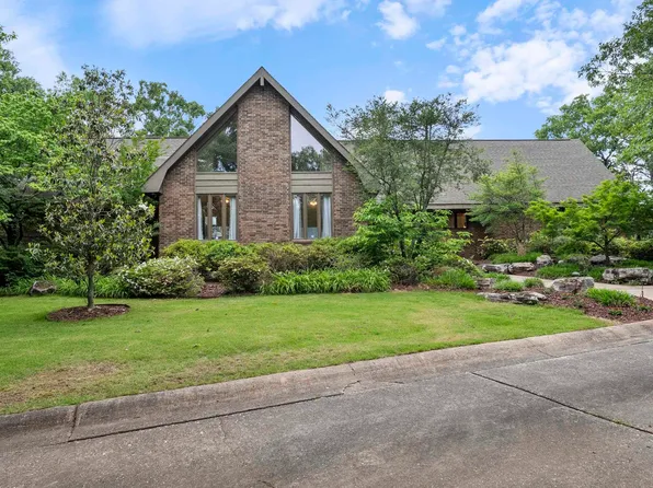 1360 Stanley Russ Rd, Conway, AR 72034