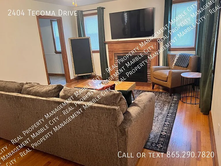 2404 Tecoma Dr — Photo 3