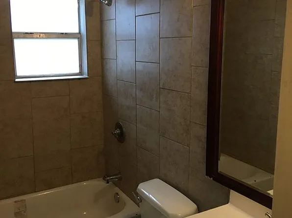 7044 Avenue E, Houston, TX 77011