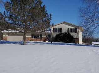 7710 Corcoran Trl W, Hamel, MN 55340