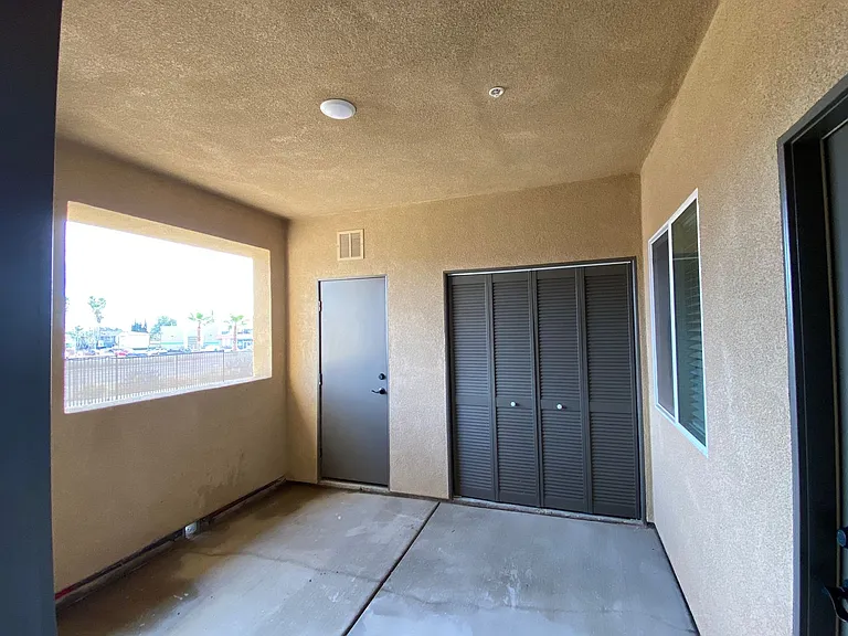 Santa Barbara Luxury Apartment Homes — Photo 50