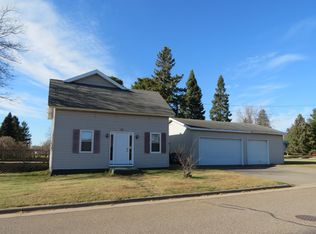 402 S Cooper St, Merrill, WI 54452