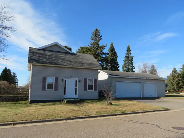 402 S Cooper St, Merrill, WI 54452