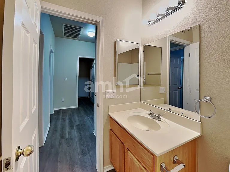 3506 N 130th Ave — Photo 16