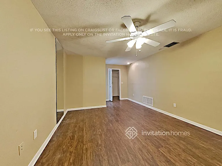 11577 Pine St — Photo 18