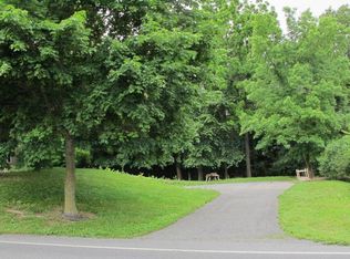 325 W Brubaker Valley Rd, Lititz, PA 17543