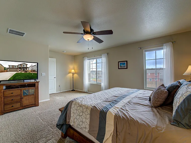 9711 Desert Lily Cir — Photo 47