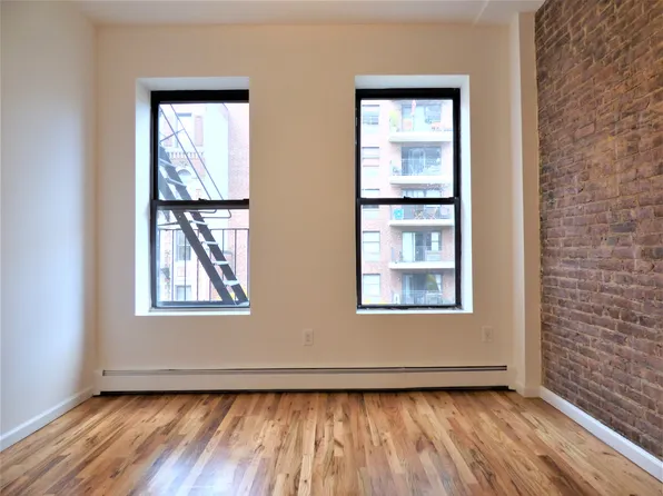 226 East 85th Street image 1 of 8