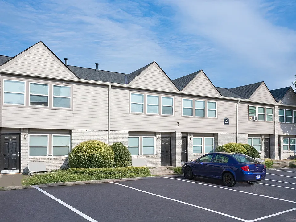 Broadway Townhomes