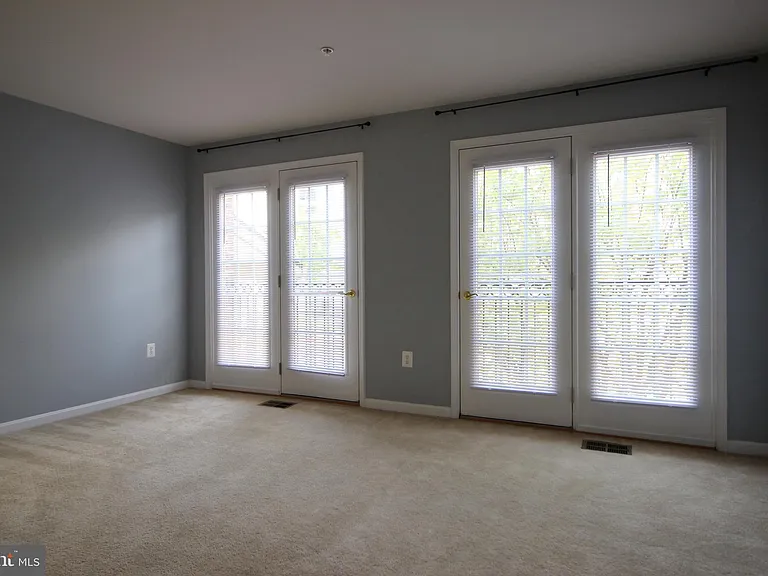2415 Rainswood Ln — Photo 13