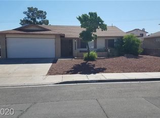 717 Strawberry Pl, Henderson, NV 89002
