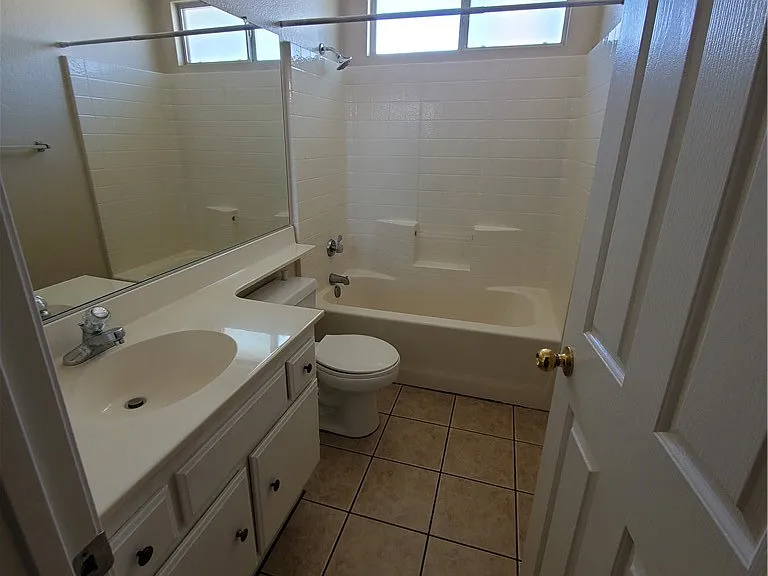 1244 Salem Dr — Photo 15