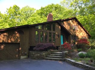 51 Bridle Path Ln, Madison, CT 06443
