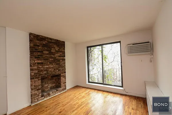 Rented by Bond New York | media 1