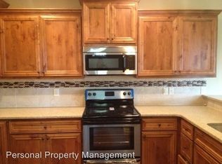 239 N 33rd Ct, Ridgefield, WA 98642