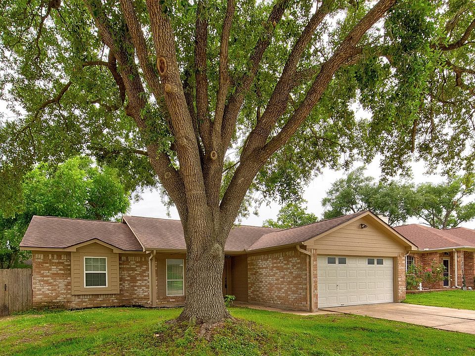 1st image of 21043 Settlers Valley Dr