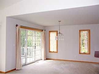 3rd image of 888 Evergreen Ct