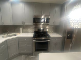 450 Argyle Rd #2B, Brooklyn, NY 11218