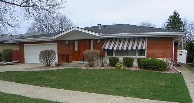 1st image of 9621 S Kolin Ave