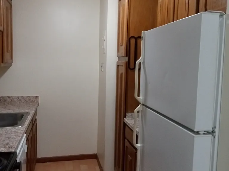 28 Thompson Rd #6E — Photo 12