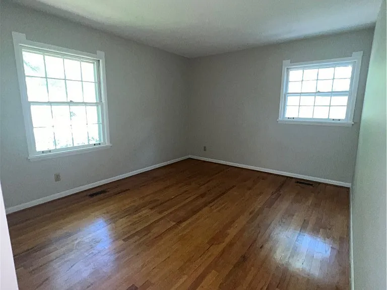 2904 Collingwood St — Photo 14