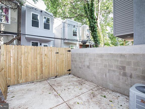 4th image of 1219 S Bucknell St #1F