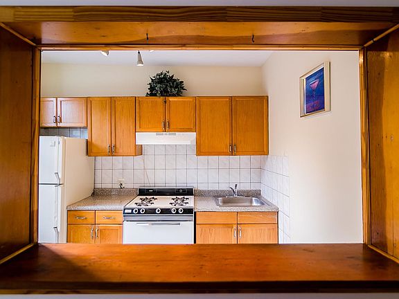 009_189_Kingsland_Avenue__2-11