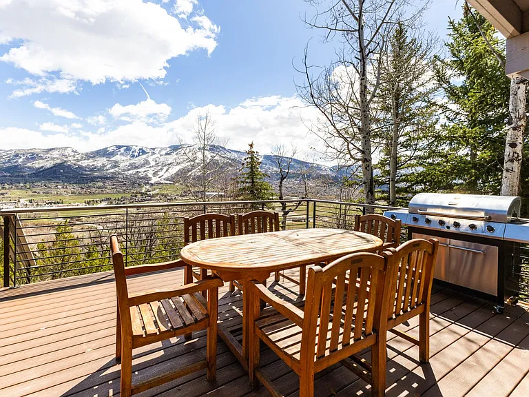 Main Level Deck with Gas Grill